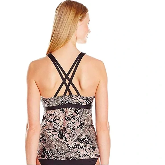 Carmen Marc Valvo V-Neck Tankini Top in Ornamental Floral - Picture 7 of 7
